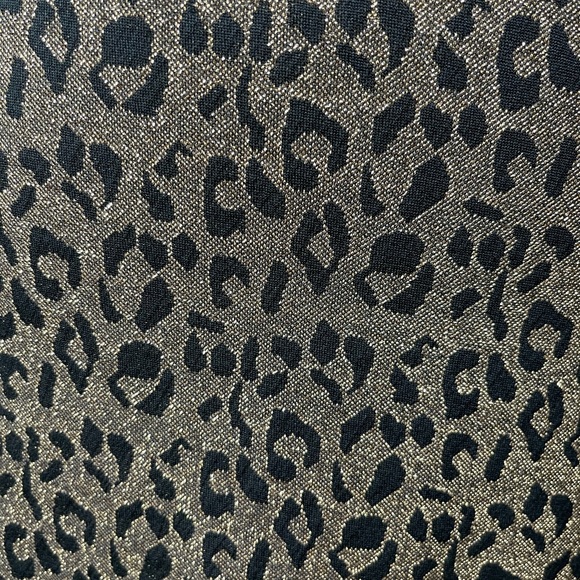 CASSIE BY LULAROE PENCIL SKIRT.      B-206 - Picture 3 of 10